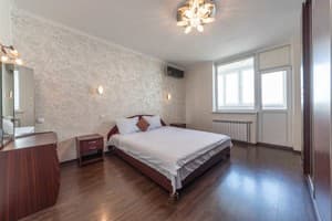 Квартира 3-комнатная на Позняках. Стандарт 6-местный  2