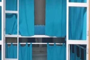 Хостел 777 метро Дарница. Место в мужском 10-местном номере 3 ярус 1