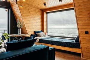 Коттедж A-MORE. Коттедж 4-местный  10