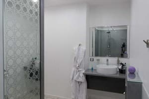 Квартира CityApartments Akademmistechko Kyiv. Делюкс 4-местный  9