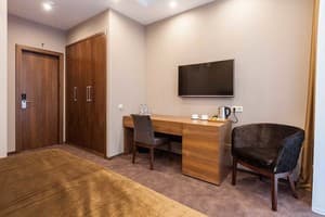 Отель Crystal Hotel. Бизнес двухместный  6