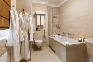 Отель Crystal Hotel. Студио 4-местный Делюкс 6