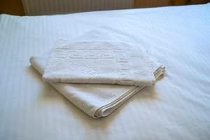 Апарт-отель Guest house Kiev forest. Апартаменты 5-местный с 3 спальнями 13