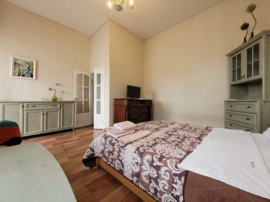 Home Hotel ул. Братская, 15/9 1