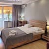 Квартира Home Hotel ул. Малая Житомирская, 10-1. Однокомнатная квартира, ул. Малая Житомирская, 10 на 4-м этаже 1
