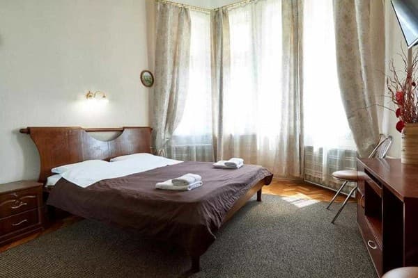 Home Hotel ул. Стрелецкая 28 5
