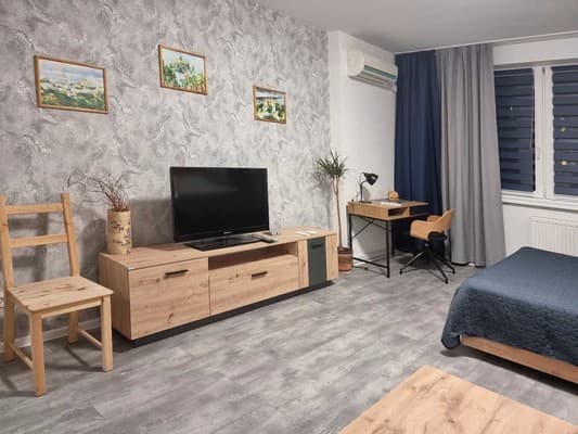 Home hotel ул. Раисы Окипной 3