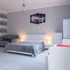 Квартира Home hotel ул. Софиевская, 1-1/13
