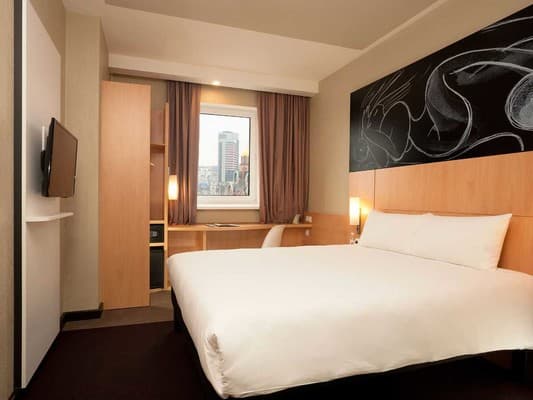 Ibis Kyiv Railway Station 4