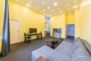 Квартира Kiev Accommodation Hotel Service. Апартаменты 6-местный  8