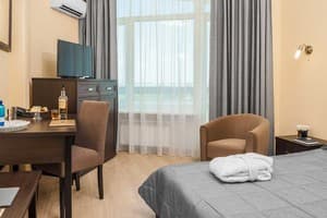 Отель Киев. Полулюкс одноместный  2