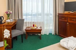 Отель Киев. Полулюкс одноместный  8