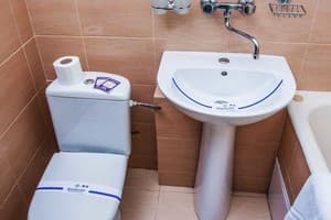 Отель Киев. Стандарт двухместный двухкомнатный 4