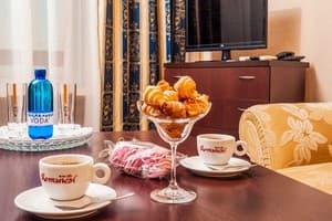 Отель Киев. Стандарт двухместный двухкомнатный 3