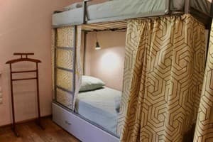 Хостел KustHostel. Место в мужском 8-местном номере  4