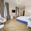 Мини-отель Kyiv Honchara Hotel. Люкс двухместный  4