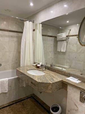 Национальный 23