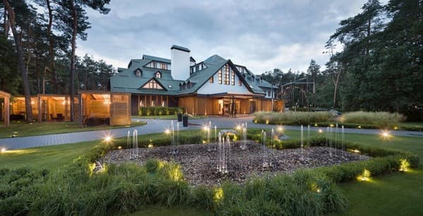 ONOVO Dendra Hotel 1