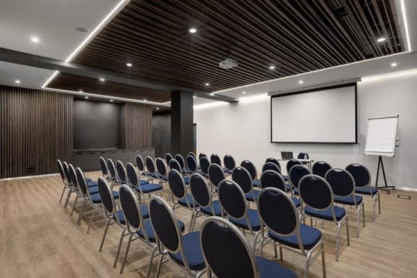 ONOVO Dendra Hotel 12