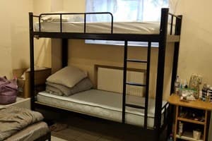 Хостел Подол. Место в женском 6-местном номере  1