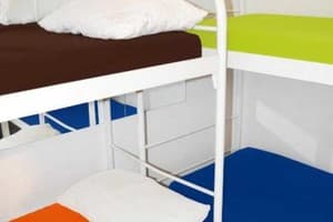 Хостел Railway Hostel. Место в общем трехместном номере общий санузел 1