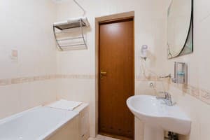 Апарт-отель Tiso. Люкс трехместный  7