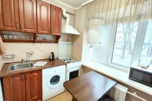 Квартира YUTA 21. Апартаменты 4-местный  4