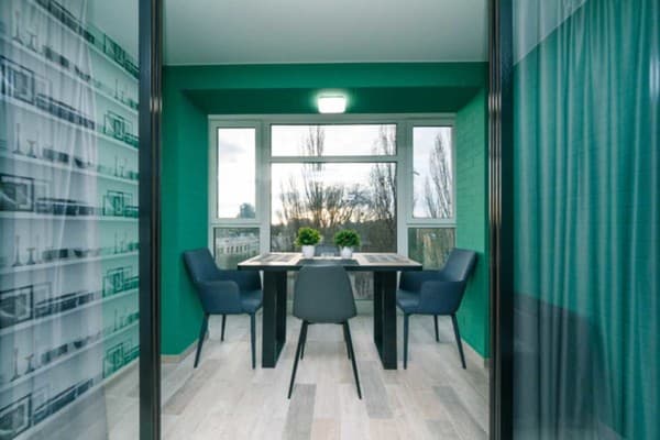 бульвар Леси Украинки 16 а 14