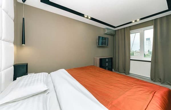 бульвар Леси Украинки 16 а 7