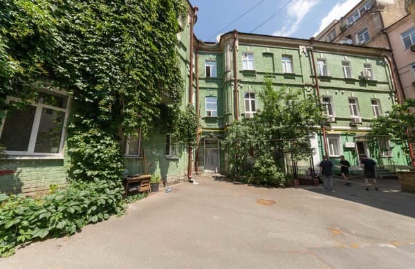 Апарт-отель on Zoloti vorota