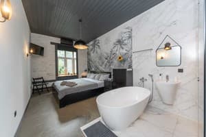 Апарт-отель on Zoloti vorota. Люкс двухместный  1