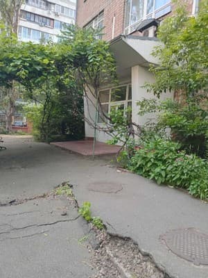 uaHOSTEL на Подоле 9