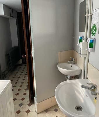 uaHOSTEL на Подоле 7