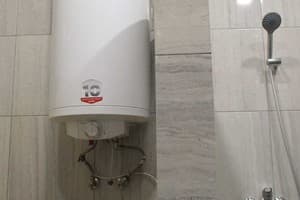 Хостел uaHOSTEL. Место в женском трехместном номере  8