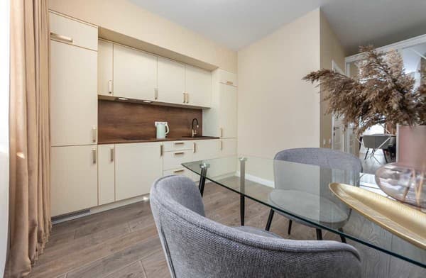 в ЖК Лебединый 11