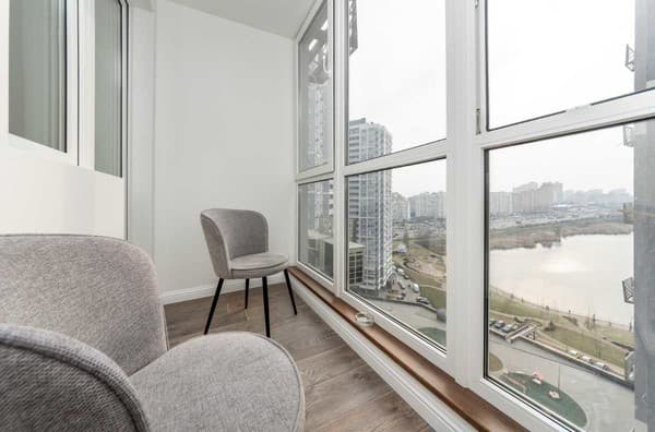 в ЖК Лебединый 13