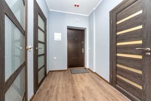 в новом доме на Оболони 21